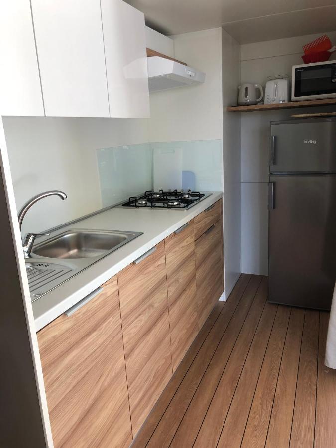 Mobil Homes Malufi 266 Jezera Exterior photo